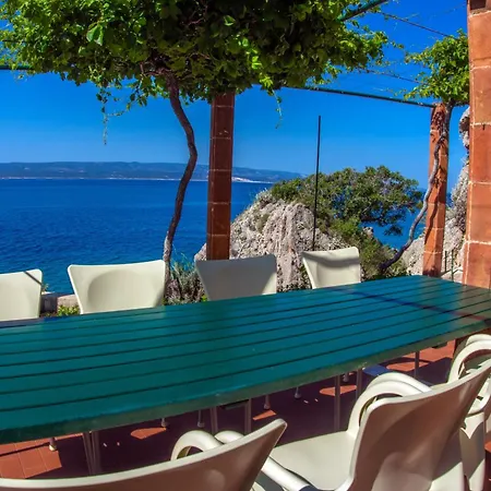 Family Friendly Seaside Pisak, Omis - 18610 Lejlighed *